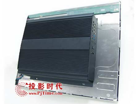 嵌入式系統的背面圖