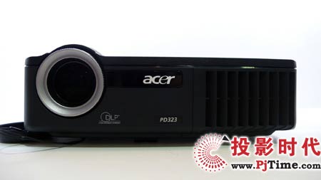 Acer PD323超便攜投影機