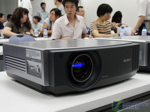 索尼BRAVIA投影機發布 