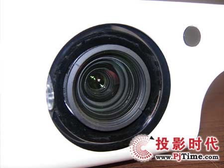明基sp820商務投影機投影