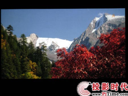 點擊放大,三星LED投影機SP-P310ME