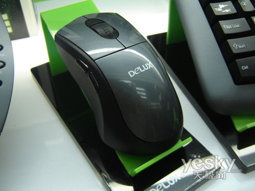  Ѹןo2.4G