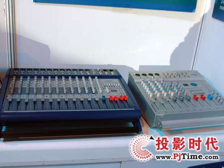 專業音響展佰奇展示卡拉OKDJ專業設備