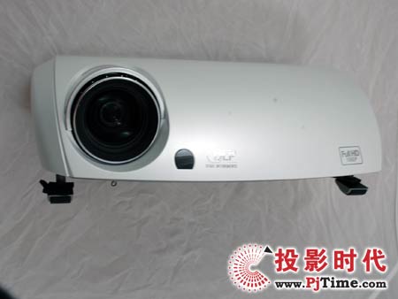 奧圖碼1080p投影機HD803鏡頭細節