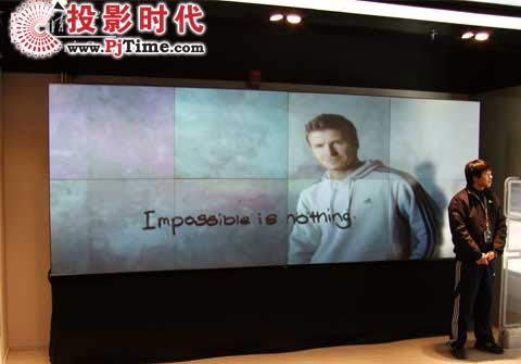 清華紫光大屏幕力助阿迪達斯旗航店