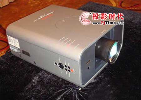 愛其LC-X85投影機