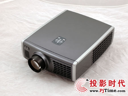 瑞誠E28家用投影機外觀賞析