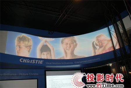 Christie投影出獨特的“碗邊”影像