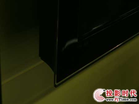 三星LA46A750R1F液晶電視 外觀工藝設計
