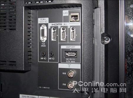 地面數(shù)字電視一體機(jī)需要同時(shí)配備有線電視和地面天線的接口