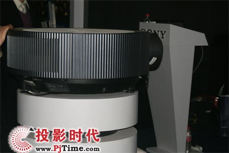 匣I(y)ӰԺͶӰC(j)VPL-FH300L