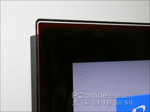 三星液晶電視LA46A850S1F邊框細節