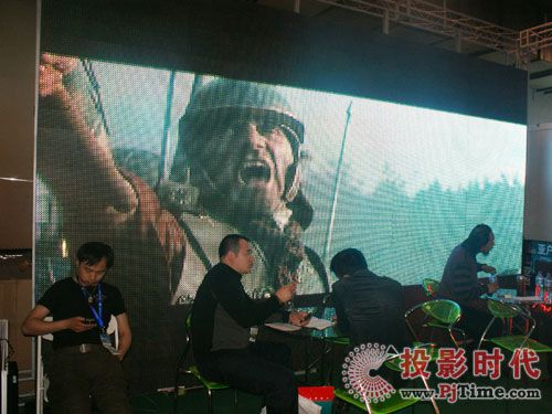 強力巨彩攜LED顯示屏亮相09國際廣告展