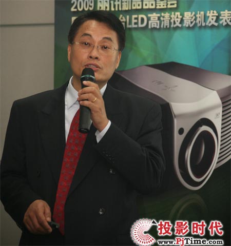 麗訊全球總經理康弘明先生