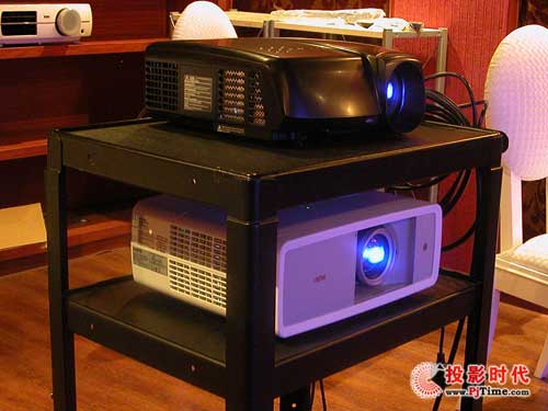 PLV-Z700QHC5500
