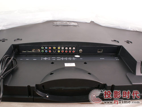 創(chuàng)維42L03RF液晶電視:豐富實用接口配備