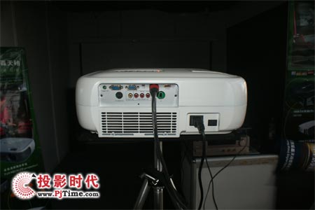 ZǧԪ1080pͶӰC(j)-(c)D