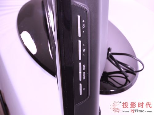 清華同方LC-42B88液晶電視：外觀及細節賞析