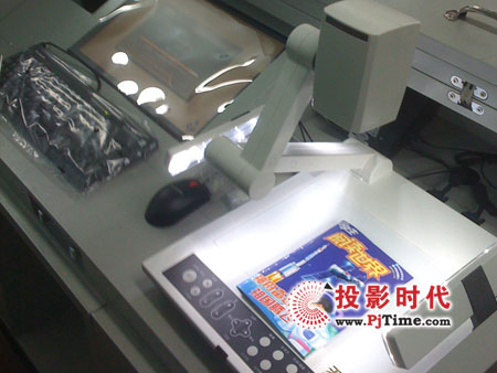 赫博時(shí)代承建黑龍江林業(yè)局林業(yè)學(xué)校教室投影工程