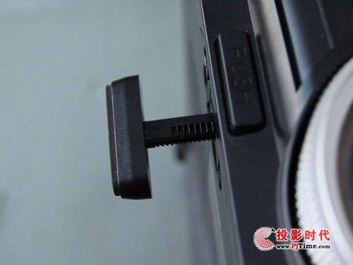 大眼睛的誘惑 富可視XS1短焦投影評測