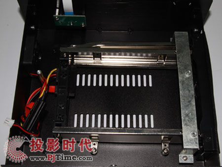 開博爾K500高清播放機(jī)內(nèi)部結(jié)構(gòu)