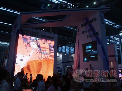 聯誠發亮相11屆中國國際光電博覽會