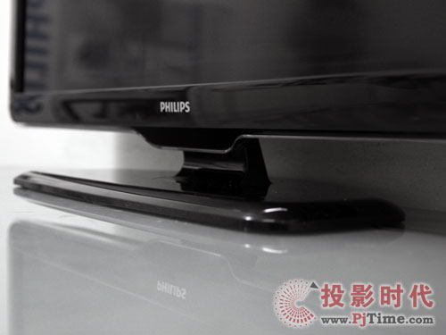 平民版流光溢彩飛利浦42PFL6609/93液晶電視評測正面外觀