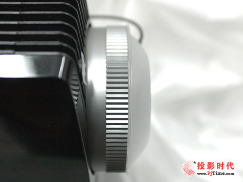 主流式超越 宏碁S5200短焦投影機(jī)評(píng)測(cè)