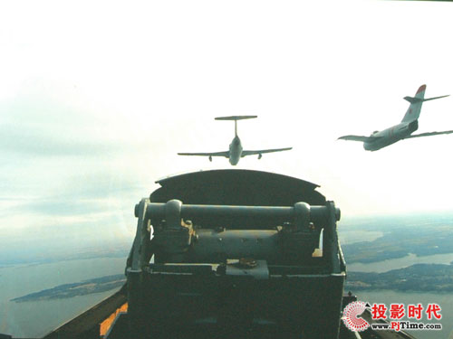 主流式超越 宏碁S5200短焦投影機(jī)評(píng)測(cè)