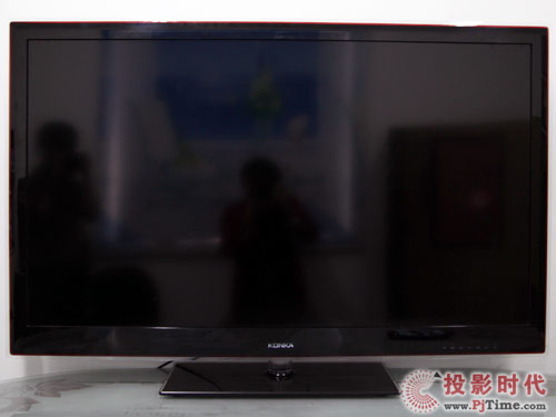 康佳LC55TS88EN液晶電視:超薄外觀工藝設計