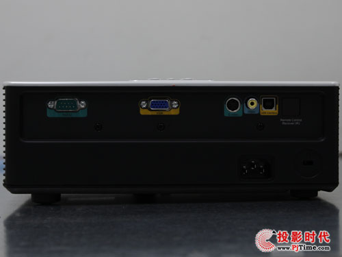 卓爾不群 雅圖DS-410商務教育投影評測
