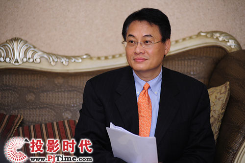 麗訊全球總經理康弘明先生