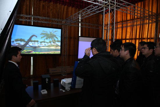 늙C2010ͶӰCN̴ںe