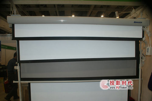 江蘇紅葉現(xiàn)身2010年春季全國(guó)高教儀器設(shè)備展
