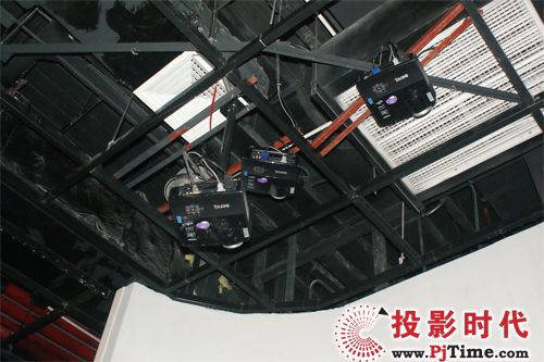 BenQ MP776ST短焦投影機打造的現代互動影像技術