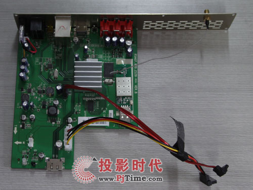 {MP808HWj