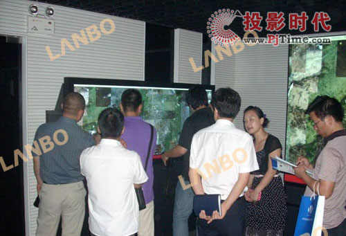 LANBO多點觸控大屏幕震撼入住國內首個虛擬現實產業聚集區