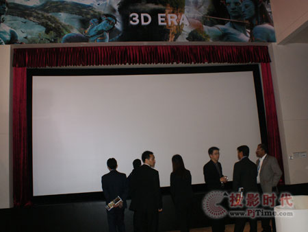 GRANDVIEW美視銀幕重聚香港infocomm Asia 2010
