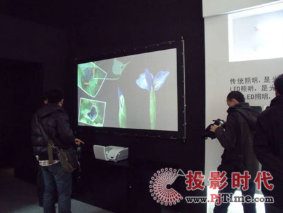 @ʾ VivitekӍͶӰC2010G