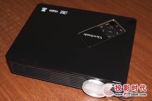 優派LED投影機PLED-W500