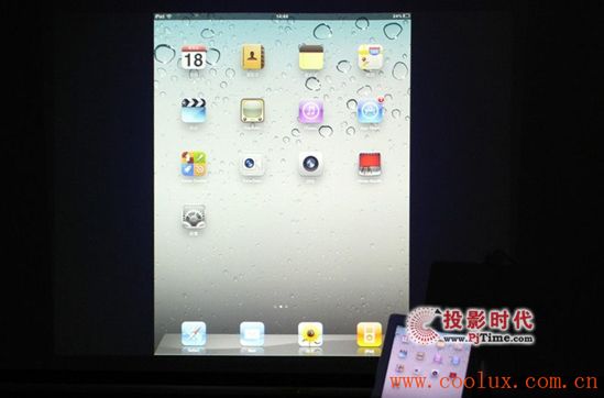 IPAD與微型投影機(jī)酷樂視X2雙劍合璧