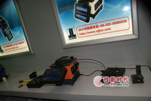 吉隆光纖光纖熔接機亮相CCBN