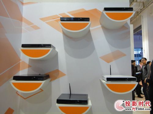 創(chuàng)維攜全系列數(shù)字電視終端亮相CCBN