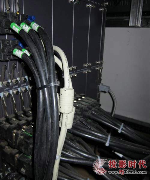 清投24塊DLP大屏幕應用于鶴崗水電熱力公司