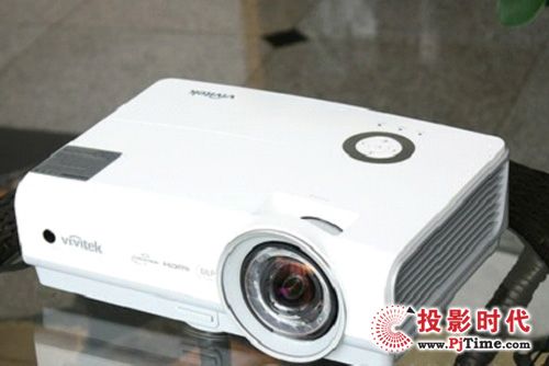 明眸善睞Vivitek麗訊D85ESTA 引領(lǐng)校園3D高清大畫(huà)面投影