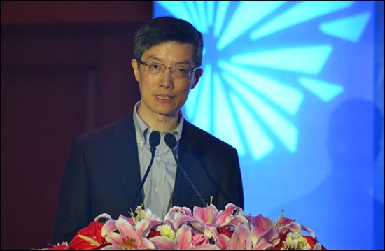 百視通稱成功研發3D智能云互聯網電視機頂盒