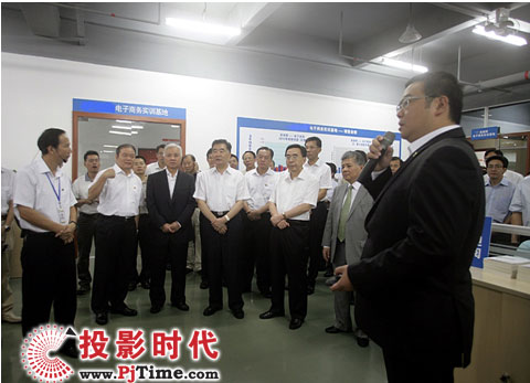 汪洋支持TCL企業(yè)發(fā)展電子商務(wù)