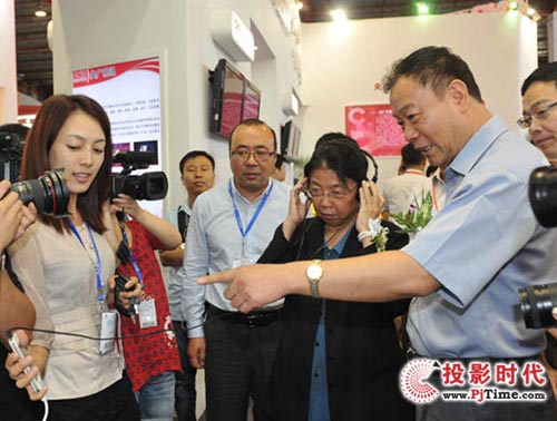 BIRTV2012ʢ_Ļ V늿I^ָ