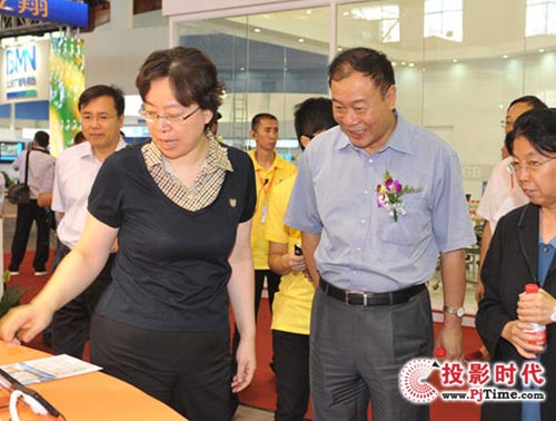BIRTV2012ʢ_Ļ V늿I^ָ