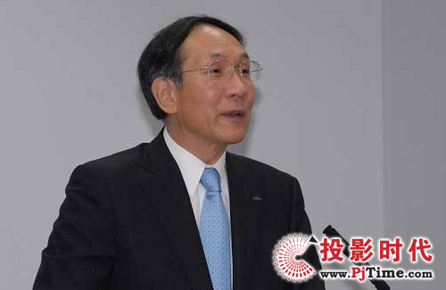 夏普執(zhí)行董事、商務(wù)解決方案事業(yè)推進(jìn)本部本部長寺川雅嗣。